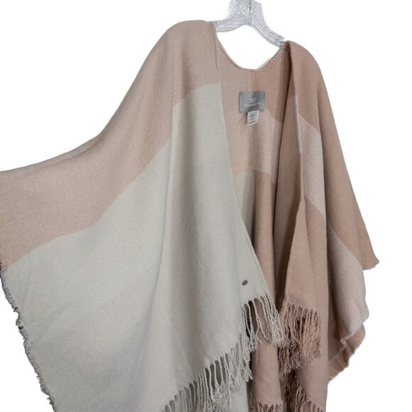 Soia & Kyo Pink Wrap Shawl Fringe Trim Woven Scarf Scarfigan - Picture 7 of 11